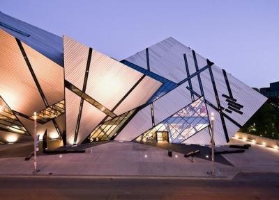 سفر به موزه رویال انتاریو کانادا: گنجینه ای از تاریخ و فرهنگ