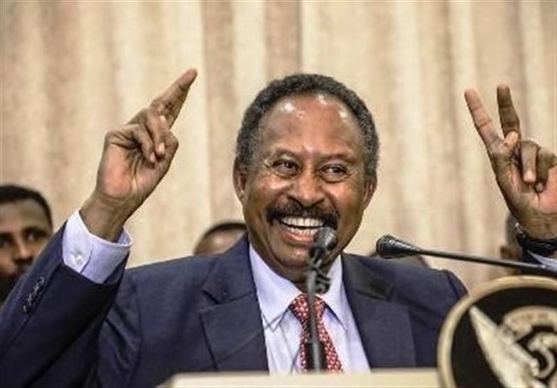 تشکیل دولت انتقالی در سودان؛ حمدوک: مرحله جدید در کشور آغاز تشکیل دولت انتقالی در سودان؛ حمدوک: مرحله جدید در کشور آغاز شد