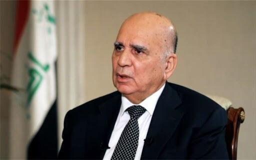 خبرنگاران وزیر امور خارجه عراق از گفت وگوهای راهبردی با همسایگان اطلاع داد