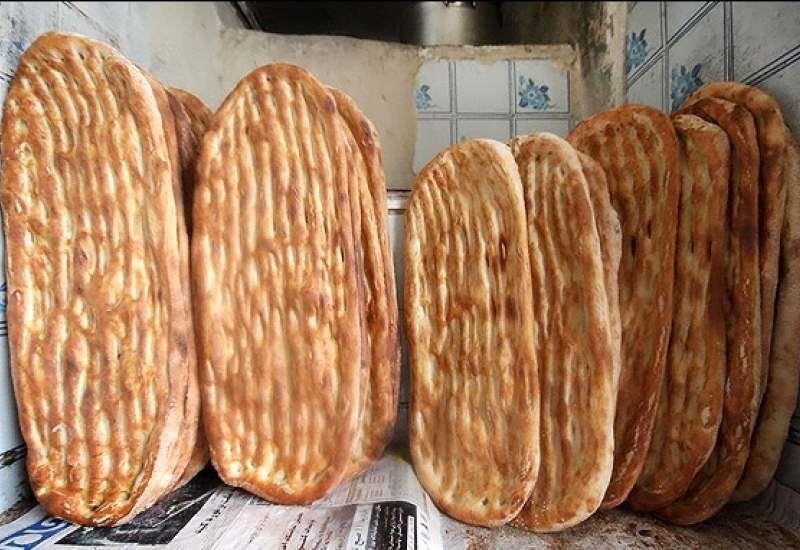 خبرنگاران علت کاهش ساعت پخت نانوایی های قوچان افزایش قیمت آرد آزاد است