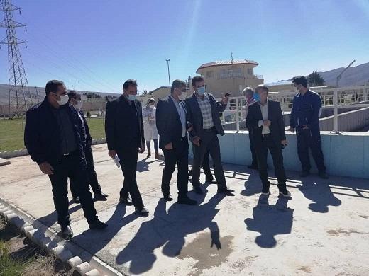 بازدید معاون محیط زیست استان از تصفیه خانه فاضلاب شهرستان بازدید معاون محیط زیست استان از تصفیه خانه فاضلاب شهرستان ایوان