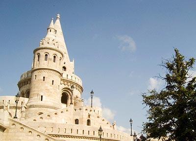 تور مجارستان: قلعه ای با نمادهای عجیب در بوداپست